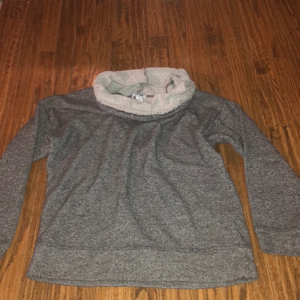 Grey Old Navy Sweater